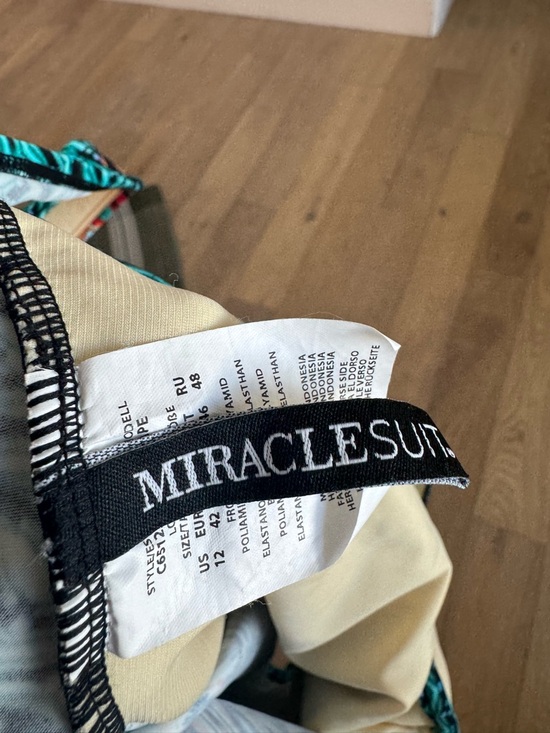 Miraclesuit Escape Underwire One Piece Swimsuit Casbah Size 12 - Picture 3 of 5